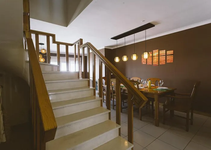 34 - West Sea House Феррел